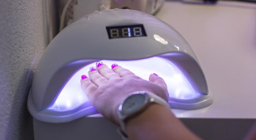 Nagellack schnell trocknen