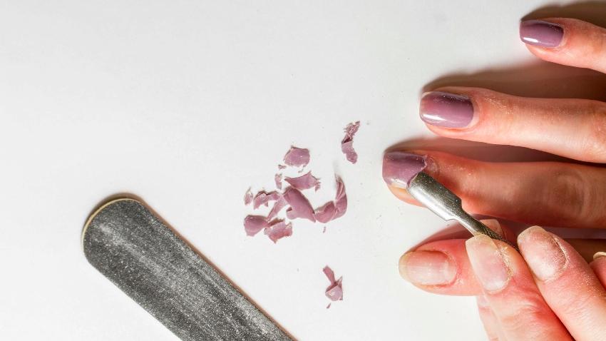 Gelngel sicher entfernen: Anleitung fr zu Hause & Nagelstudio  Nails &  Beauty Factory