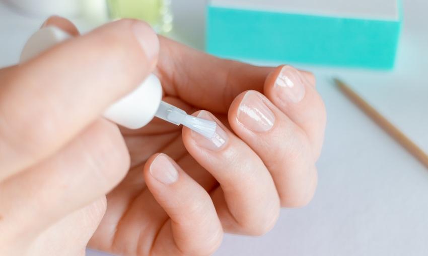 Nagelverstärkung leicht gemacht