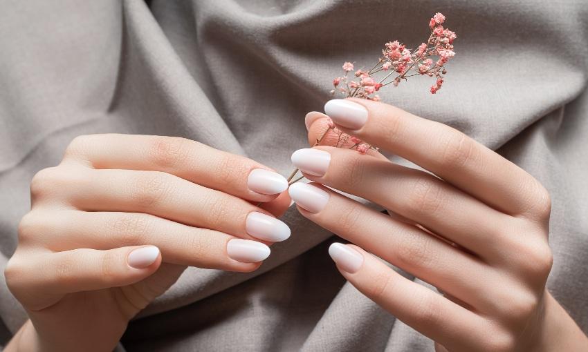 Shellac Nägel Babyboomer Trend