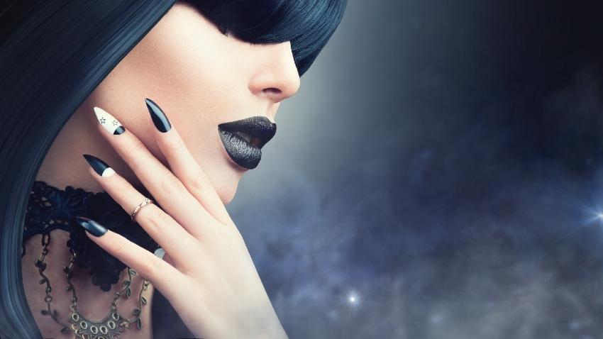 Goth Nails