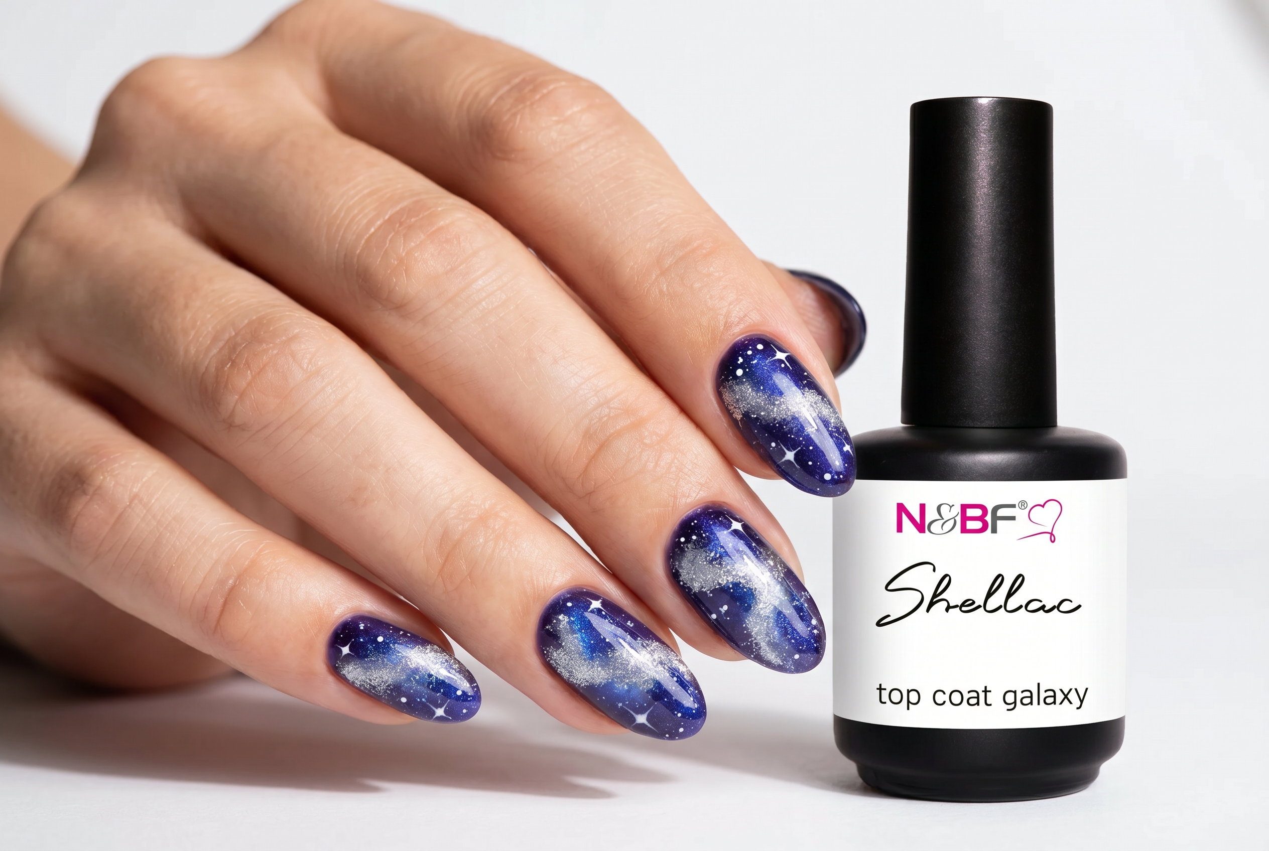 Galaxy Nägel mit Nebel und Sternenhimmel-Effekt