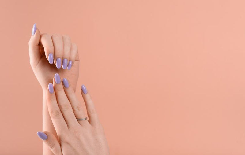 Minimalistische Nägel