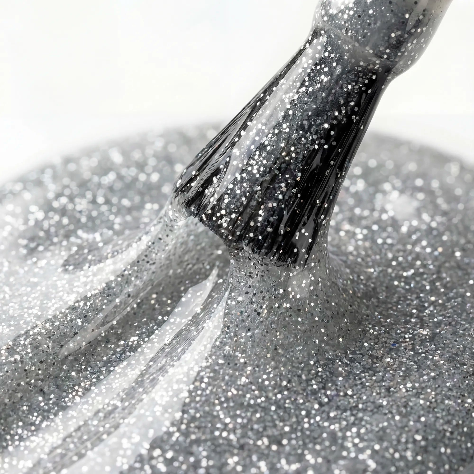 Selection Line Glimmer UV Nagellack Silver 15ml